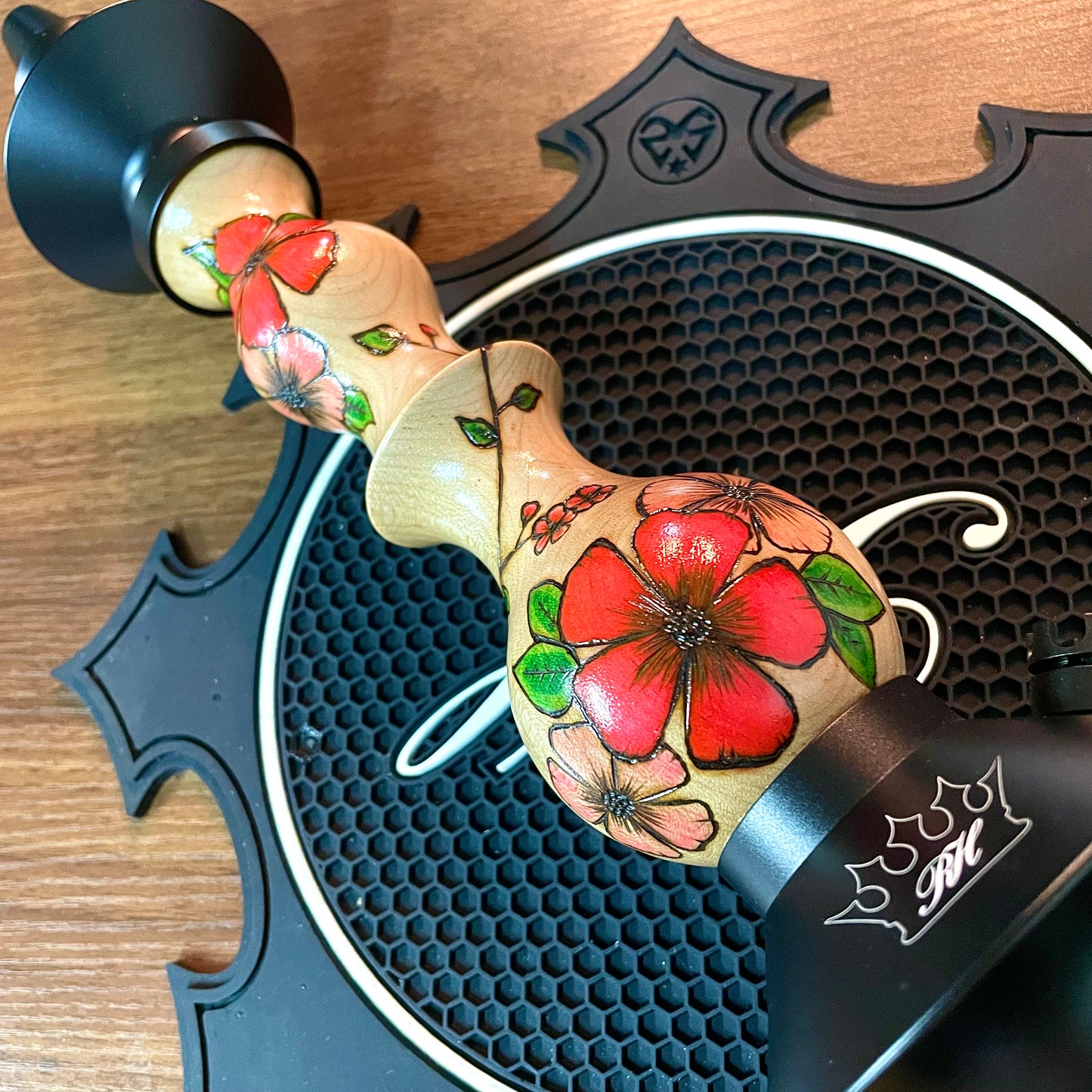 REGAL HOOKAH Art Bishop