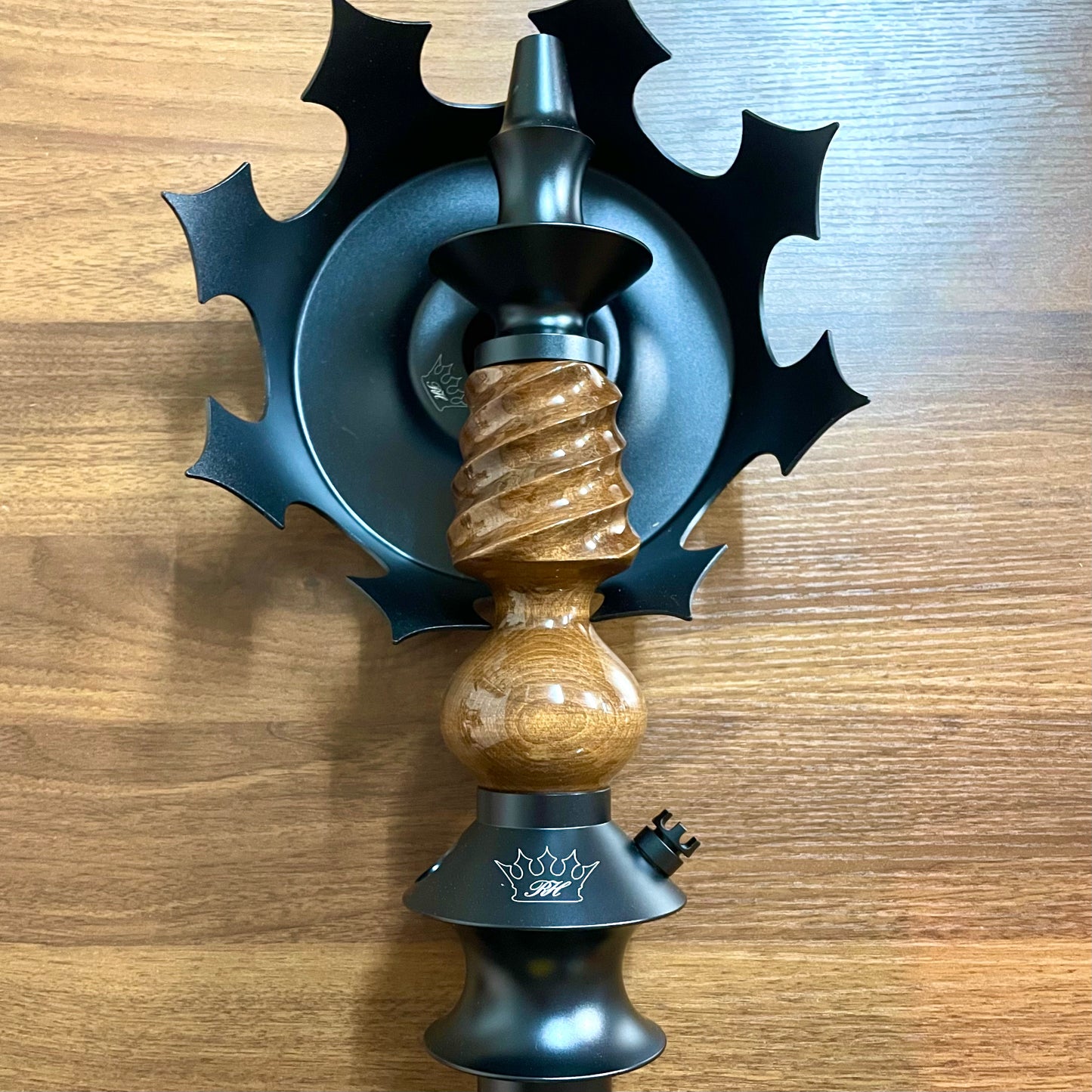 REGAL HOOKAH Pawn Cavalier Brown × EGERMMANN BRAZIL Cosmo Platinum Clear
