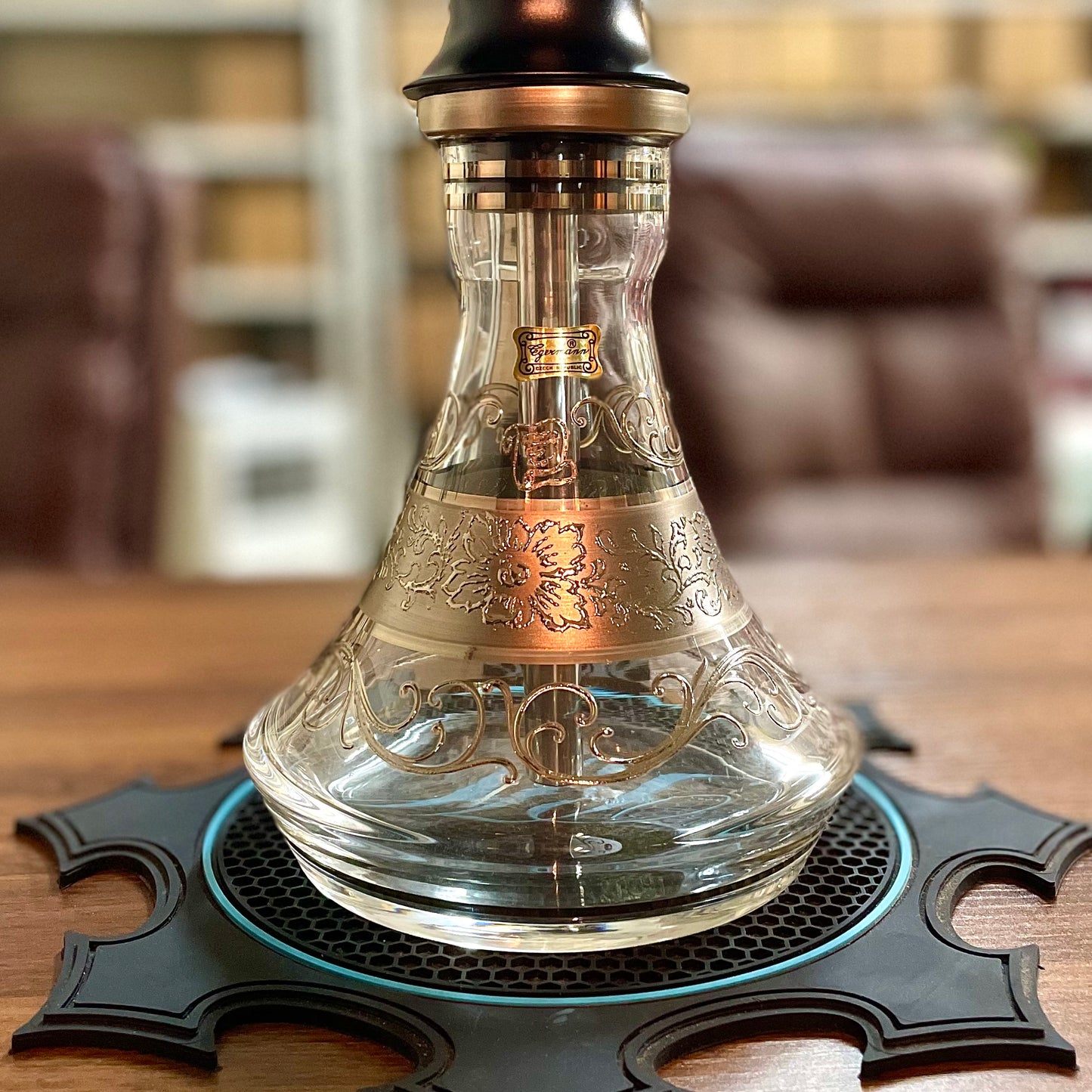REGAL HOOKAH Pawn Cavalier Brown × EGERMMANN BRAZIL Cosmo Platinum Clear