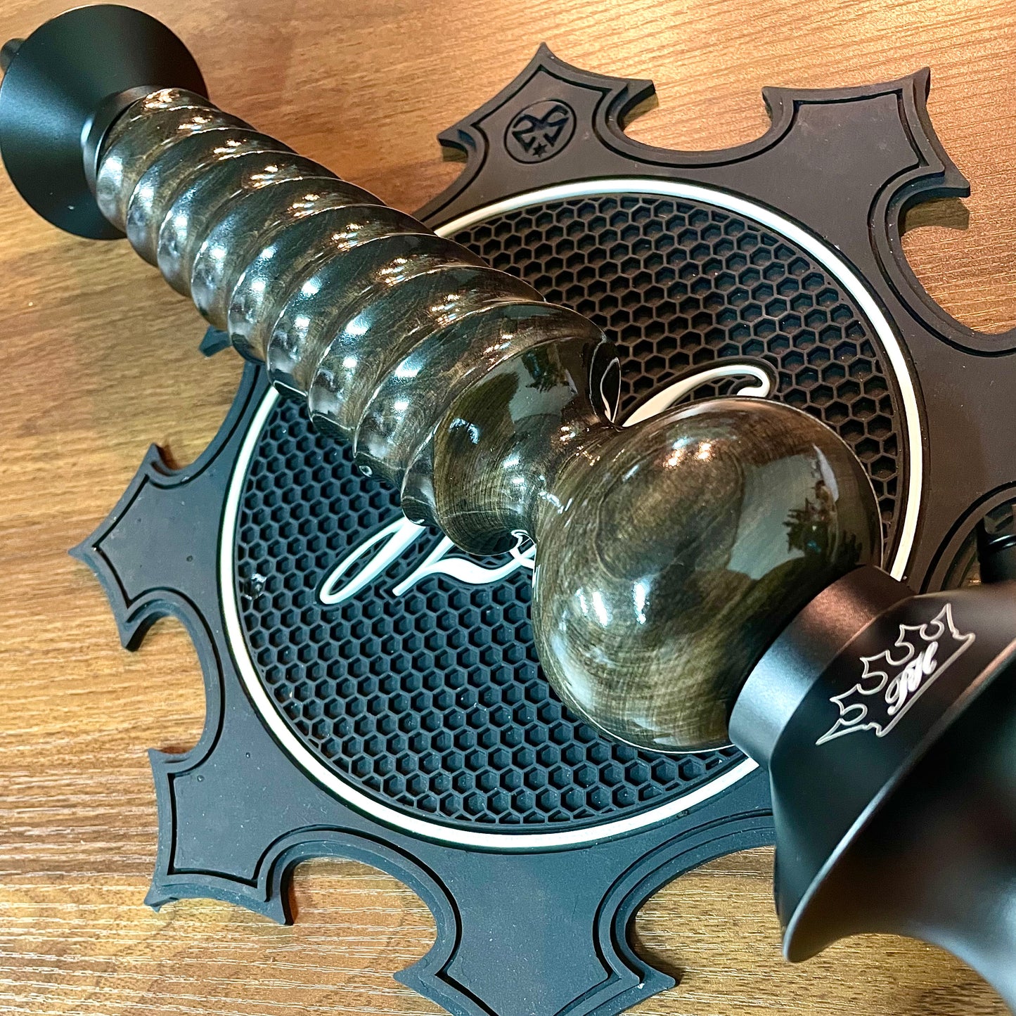 REGAL HOOKAH Cavalier Black